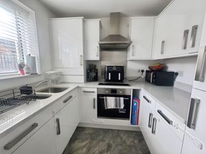 Photo 17- click for photo gallery